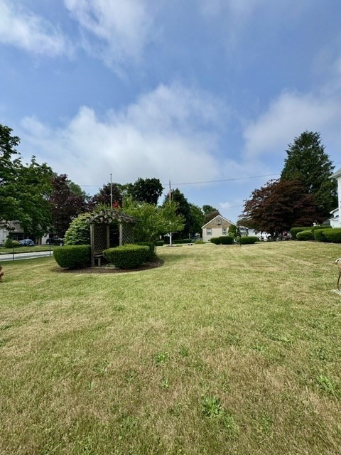 318 Alden Rd Property Photo 16