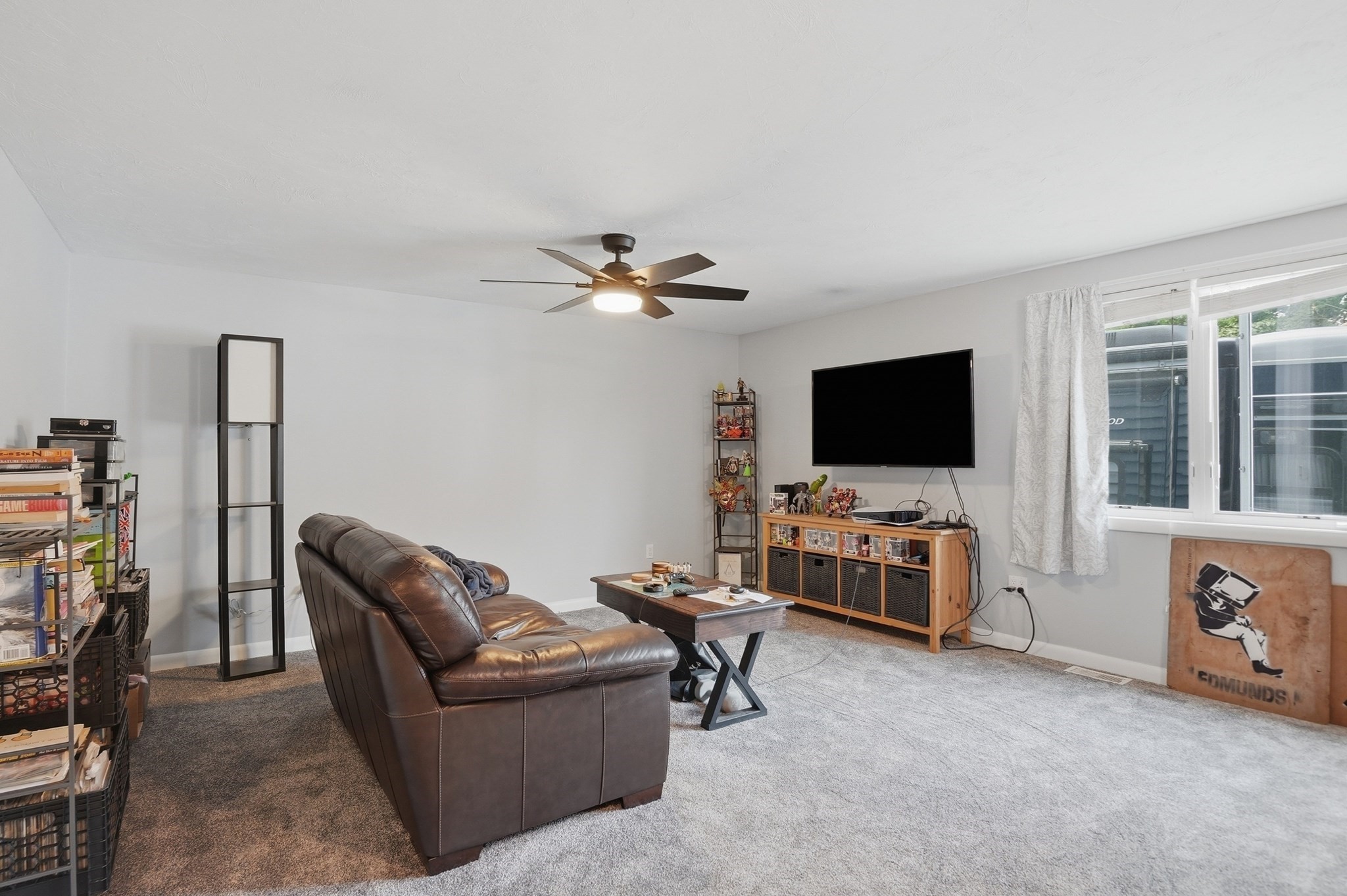 923 West Boylston Street Property Photo 14