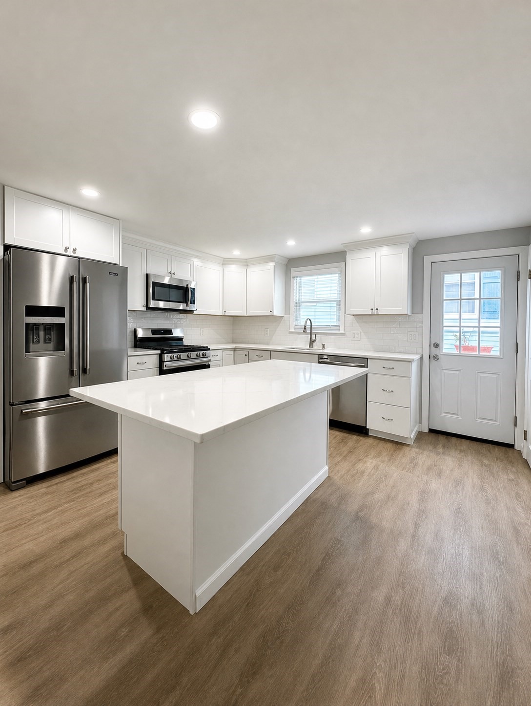 101 Rumney Rd # 2 Property Photo 1