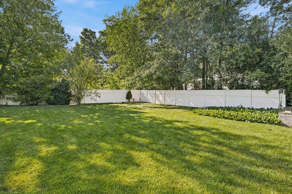 16 Edgelawn Ave Property Photo 28
