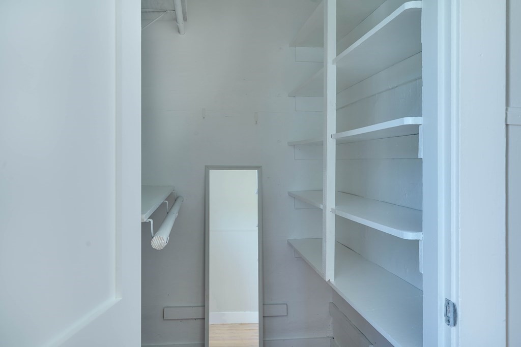 321 Jefferson # 2 Property Photo 13