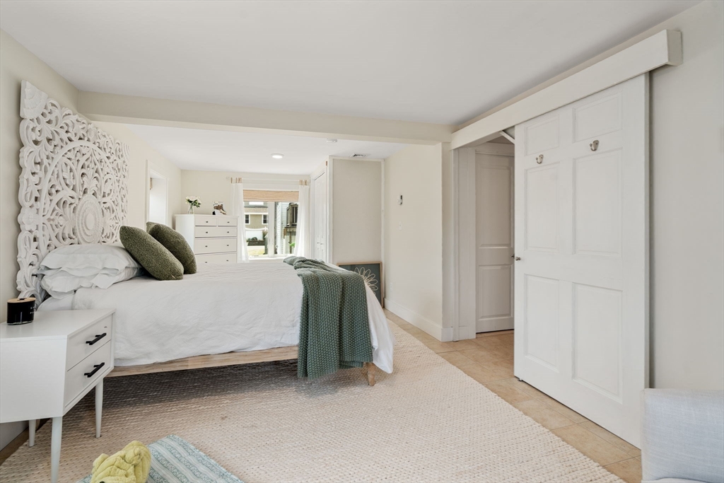 8 57th Property Photo 13