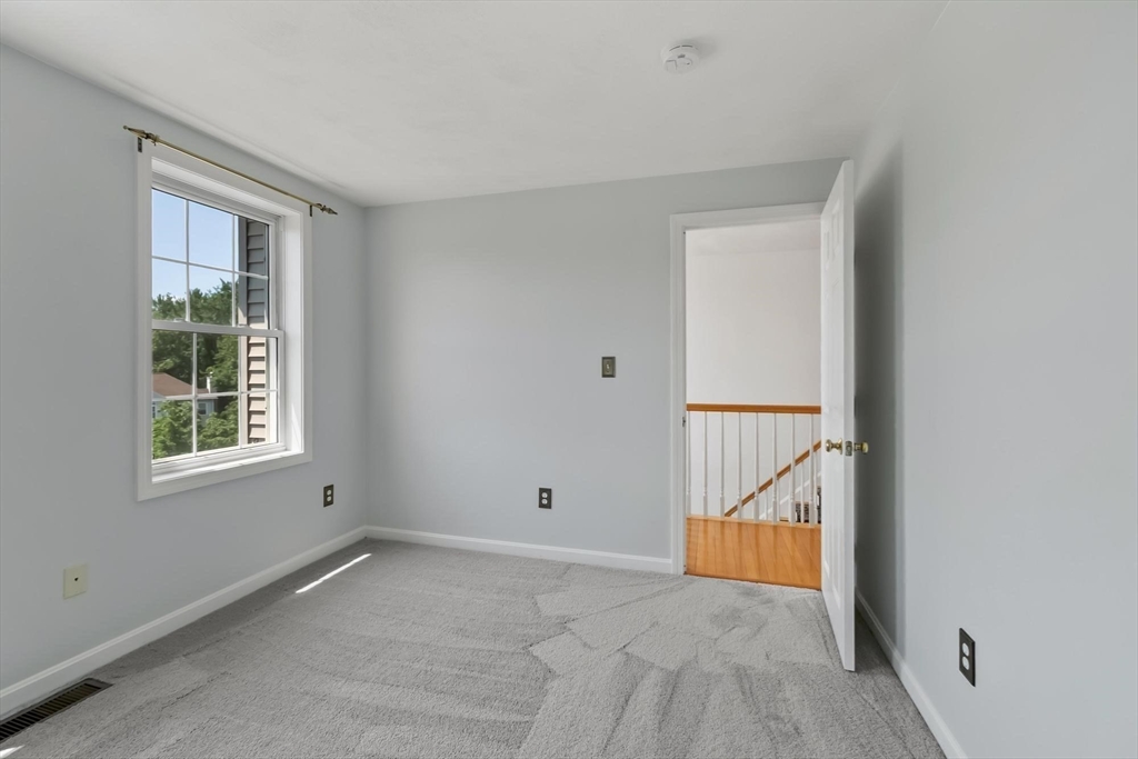 7 Cameron Way Property Photo 30