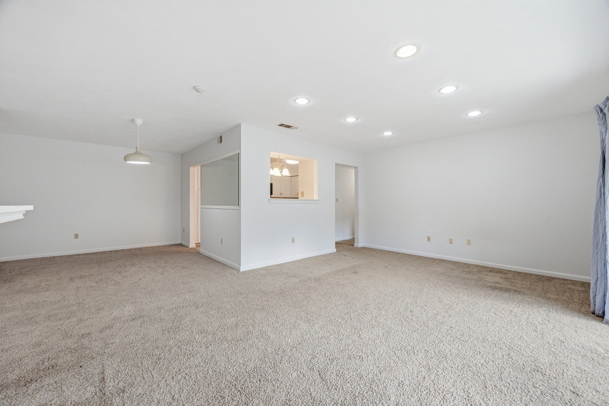 5 April Ln # 33 Property Photo 3
