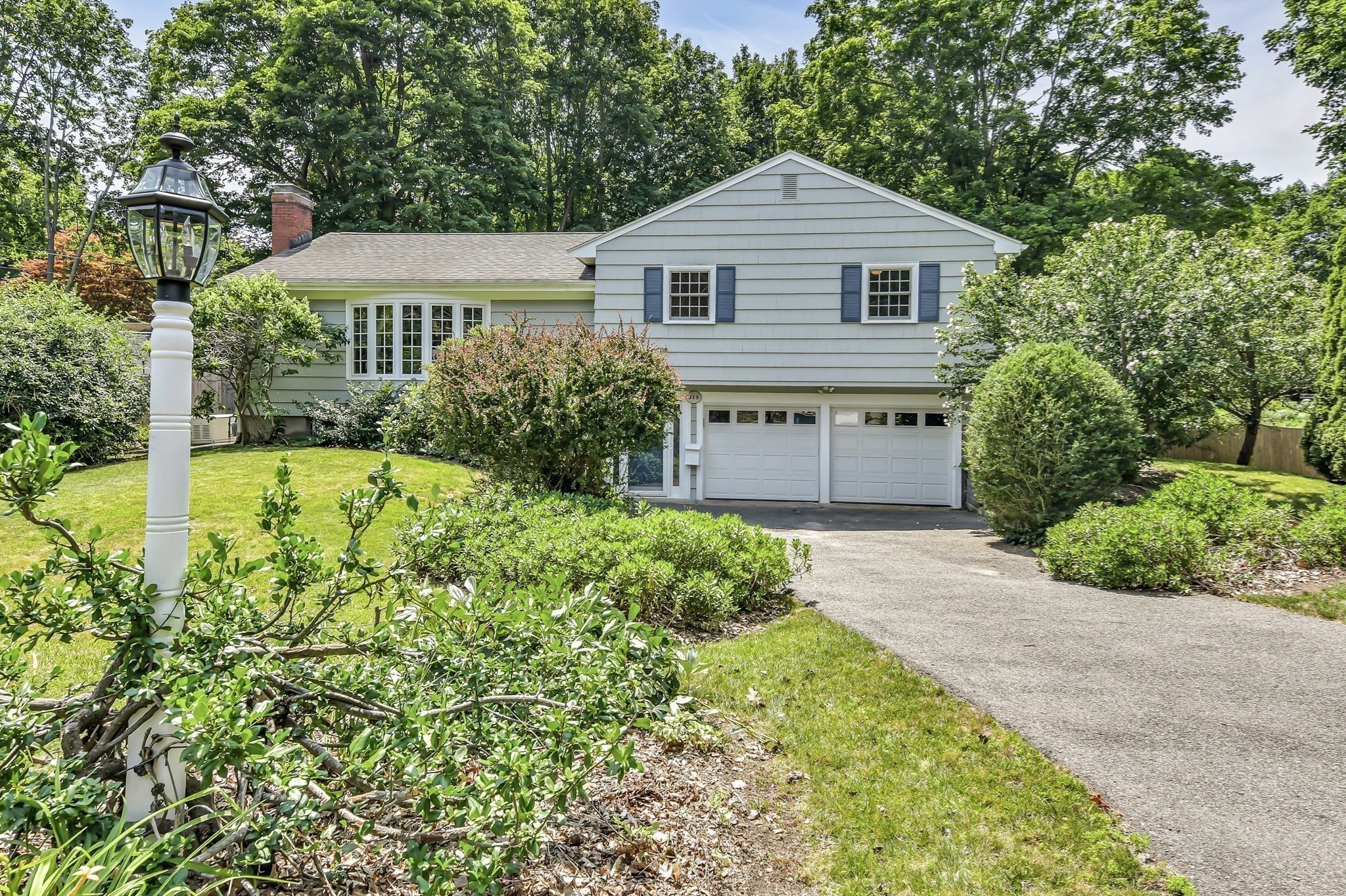 315 Hale St Property Photo 1