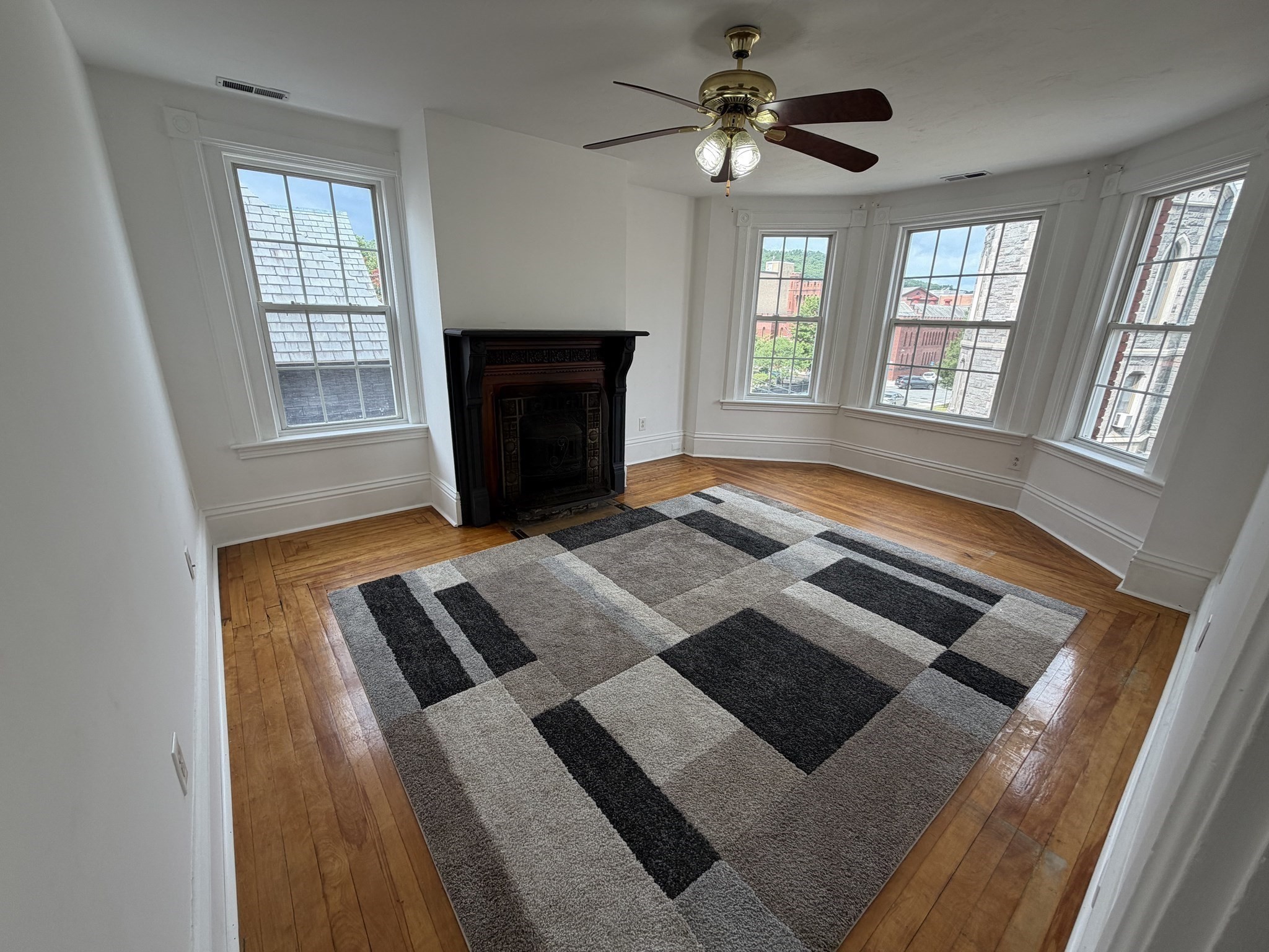 18-22 Hartwell Street Property Photo 24