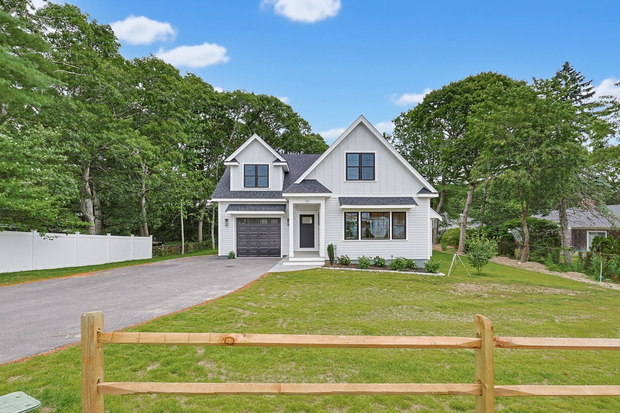 19 Puritan Road Property Photo 1