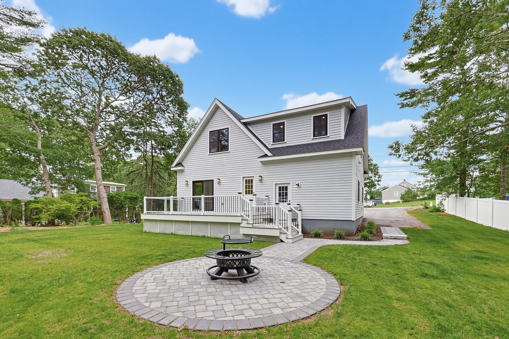 19 Puritan Road Property Photo 3
