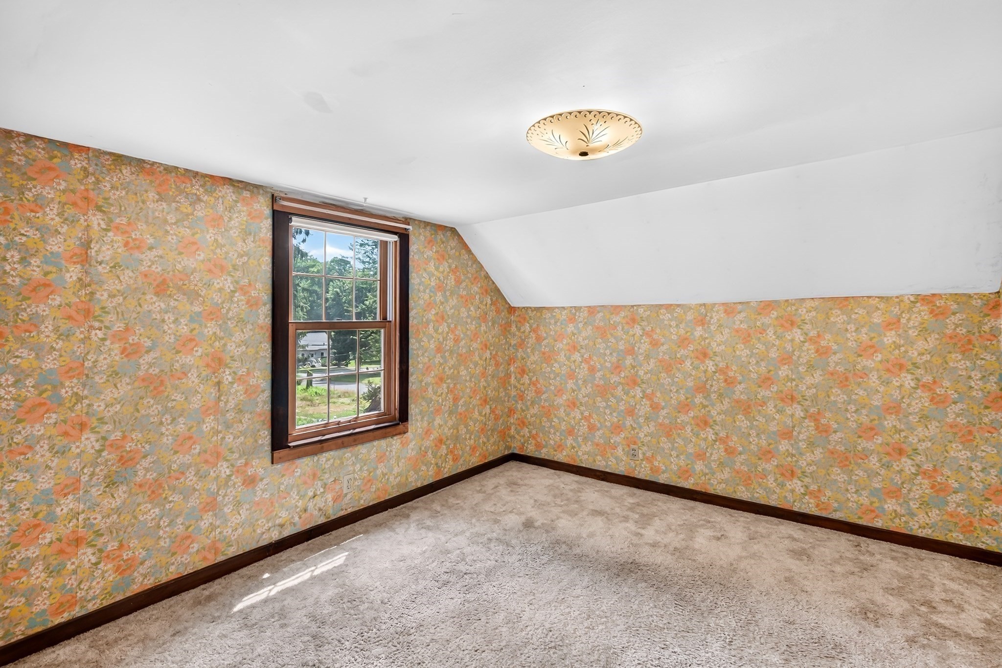 121 Poplar St Property Photo 21