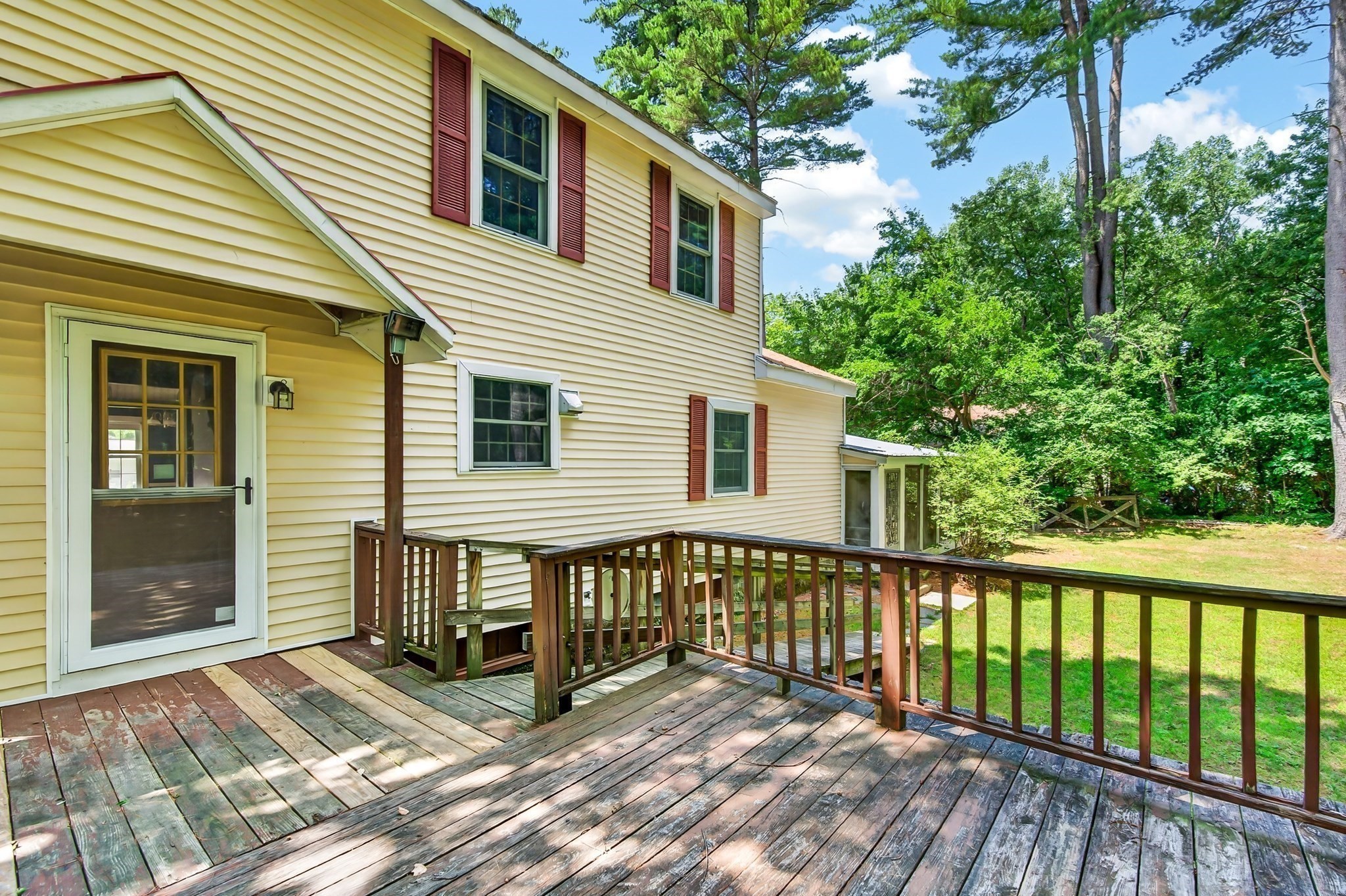 121 Poplar St Property Photo 31