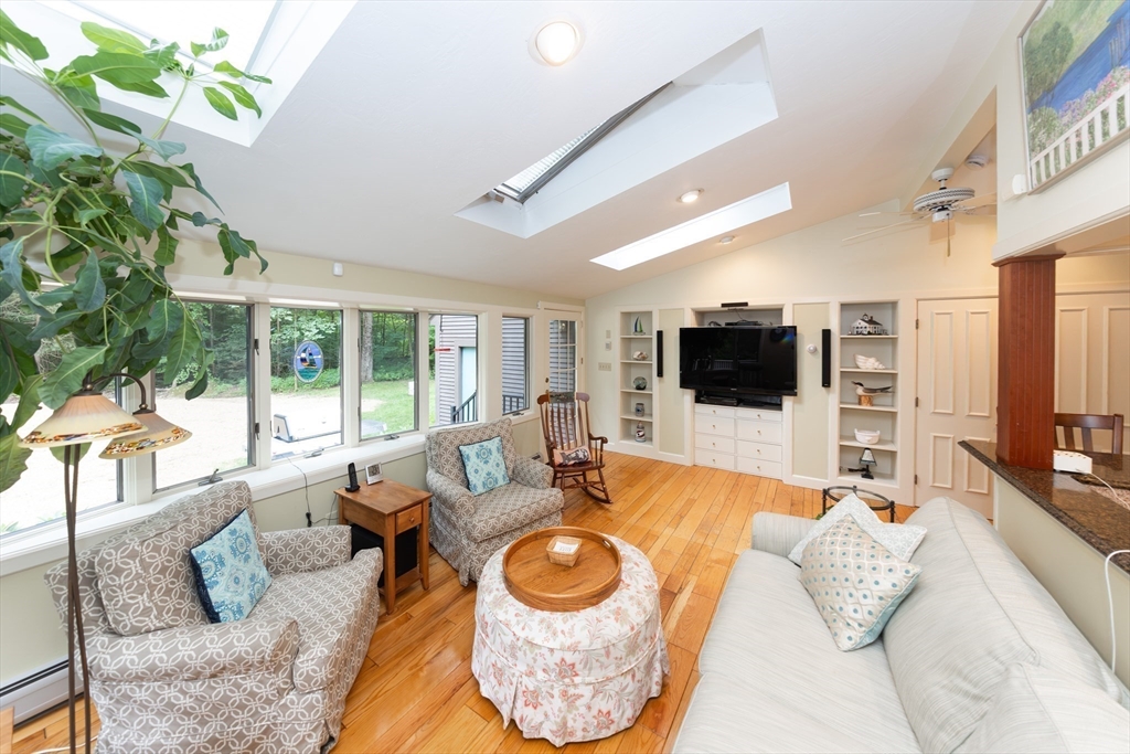 19 George Allen Rd Property Photo 3