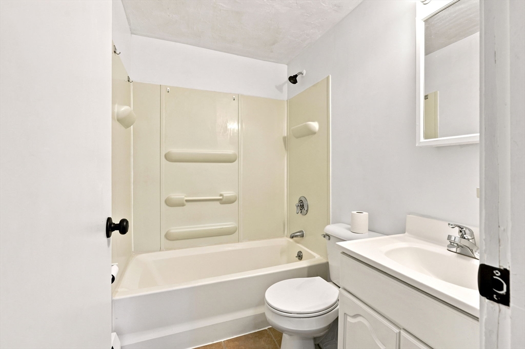 53 N Billerica Rd # 8 Property Photo 13