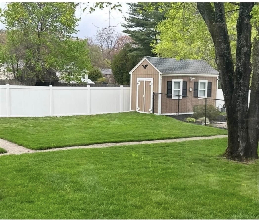 40 Farmington Circle Property Photo 25