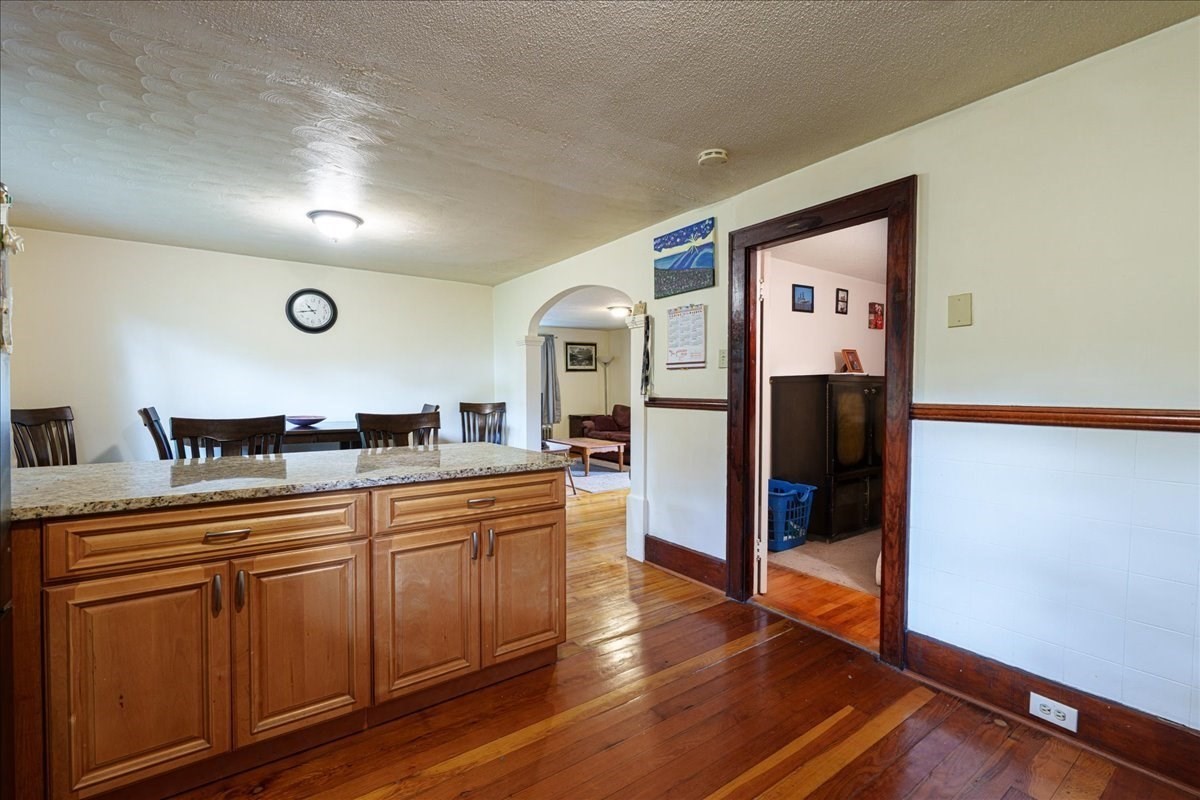 25 Marilyn Drive Property Photo 5