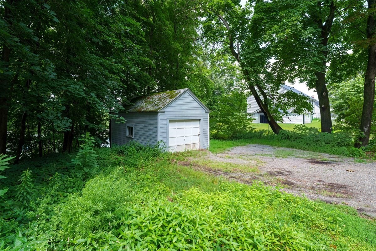 25 Marilyn Drive Property Photo 23