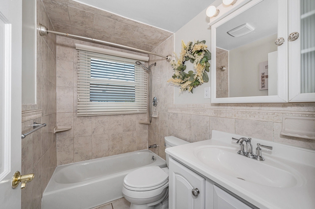 35 Roland Road Property Photo 18