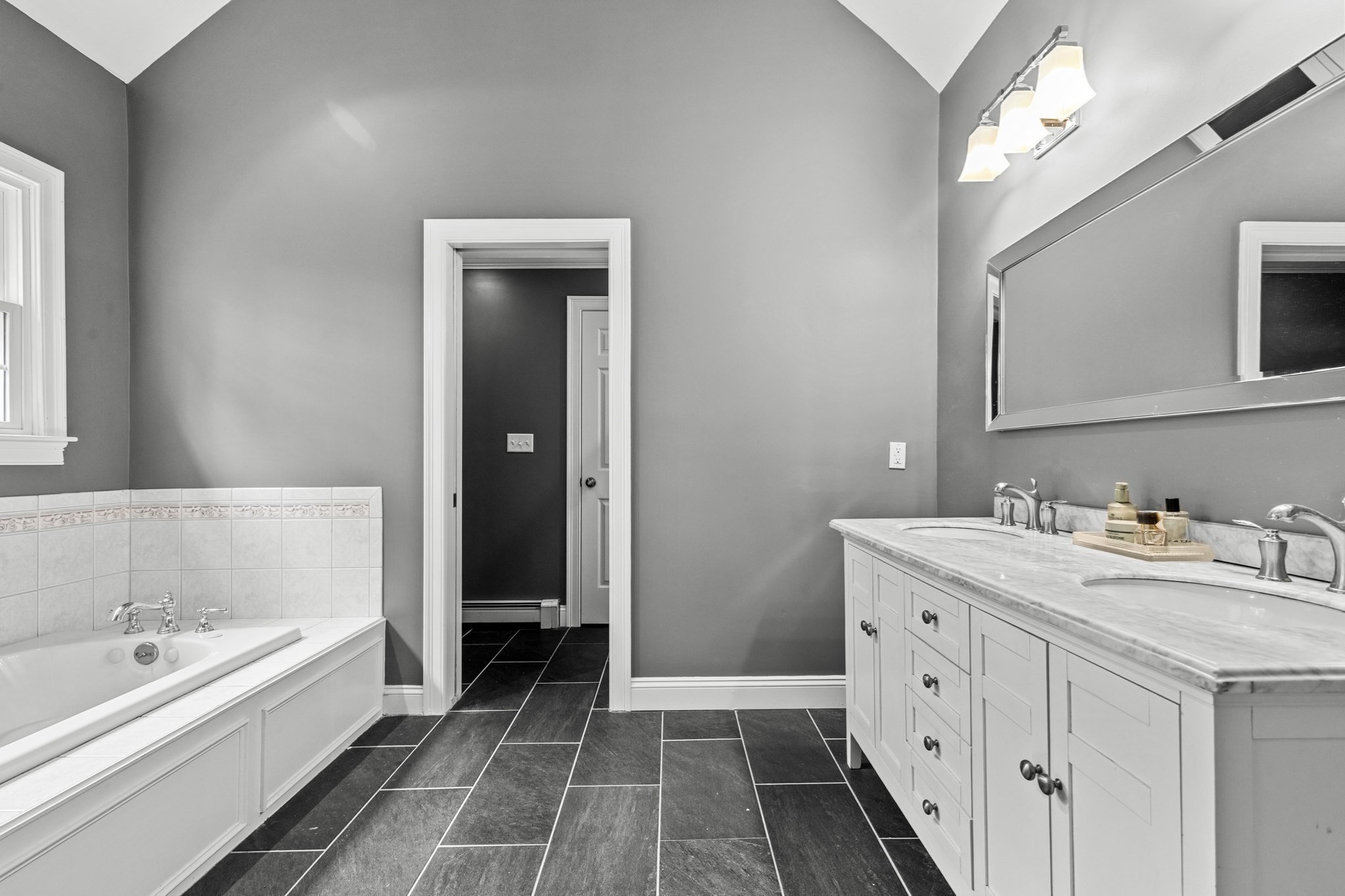 239 Country Club Way Property Photo 33