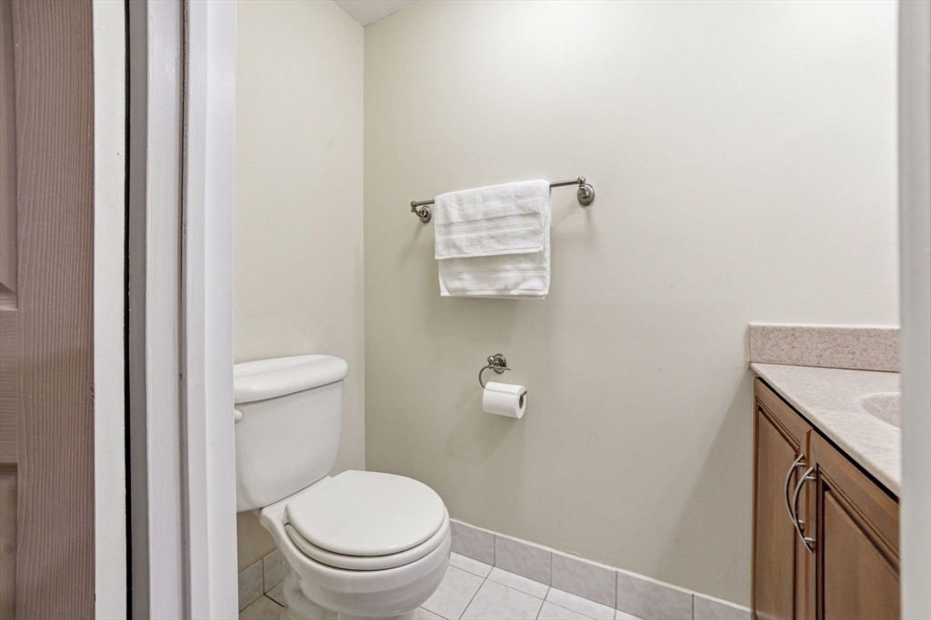 30 Stearns Road # 505 Property Photo 27
