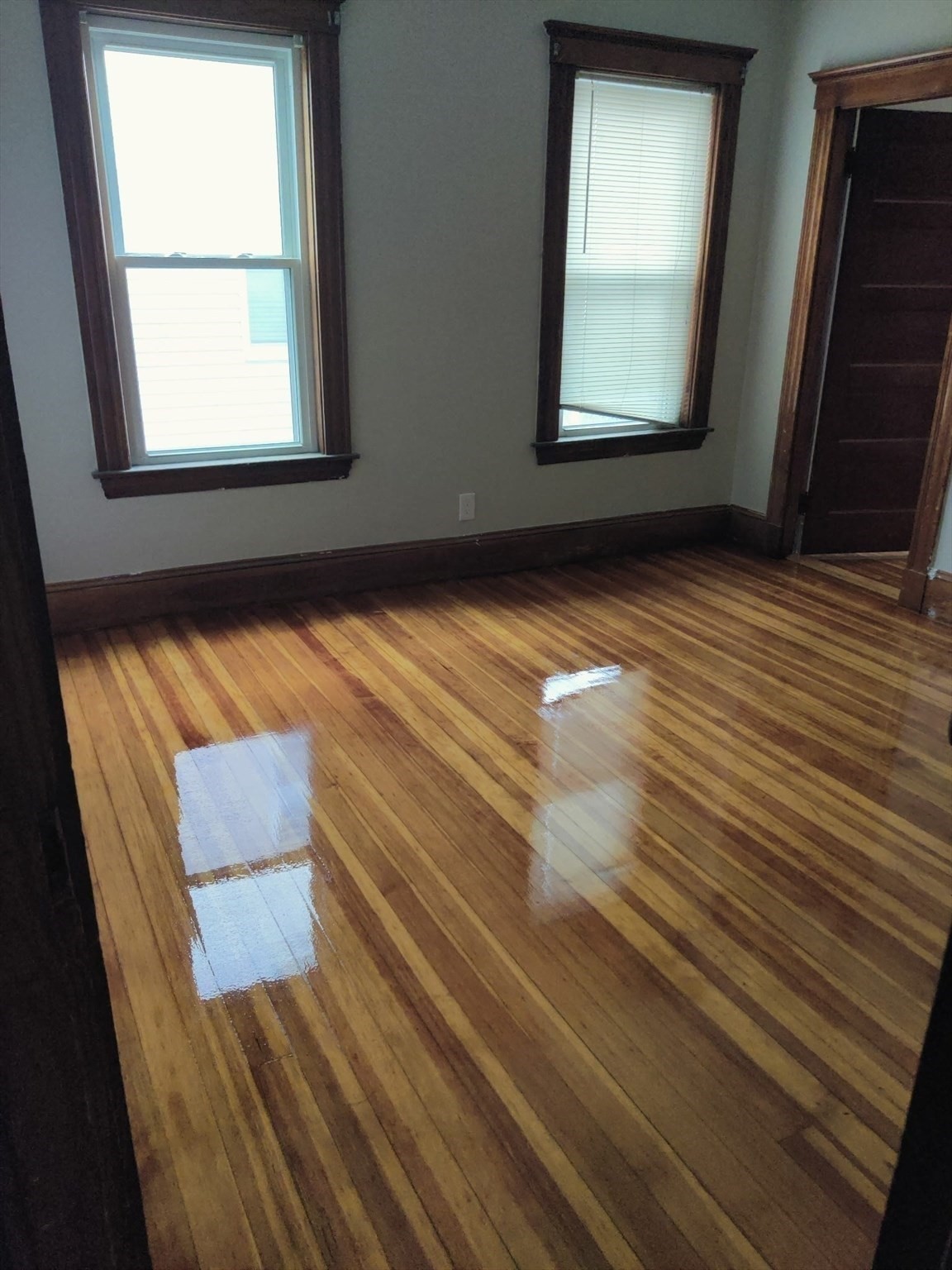 21 Glendale # 3 Property Photo 6