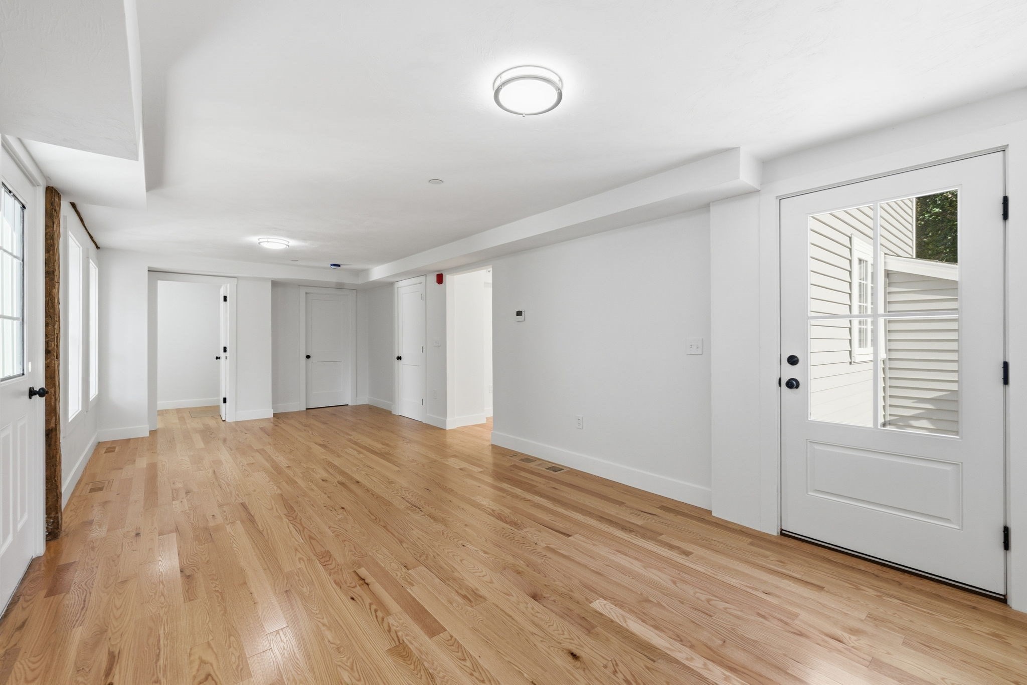 164 Main St # A Property Photo 7