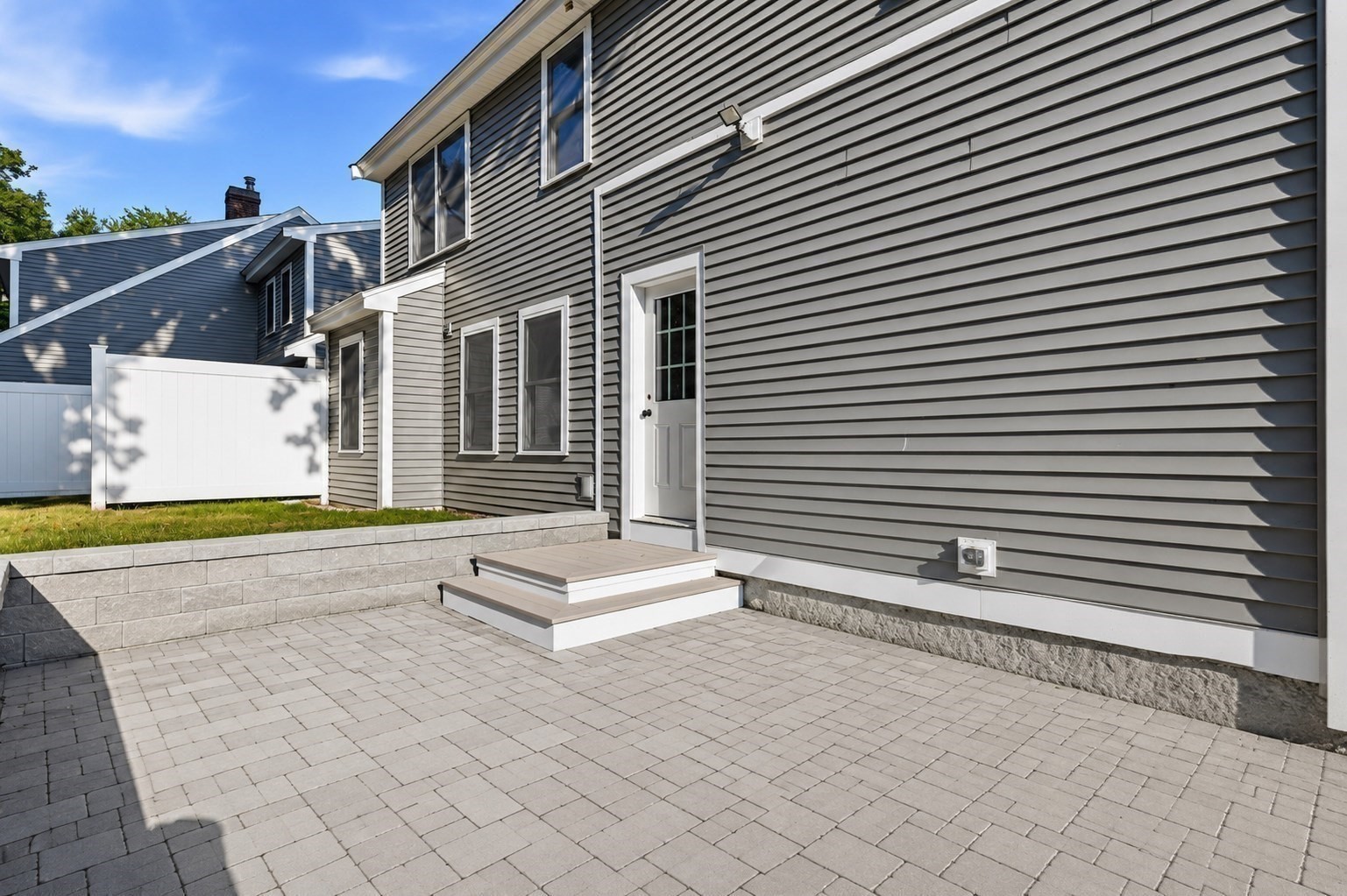 164 Main St # A Property Photo 22