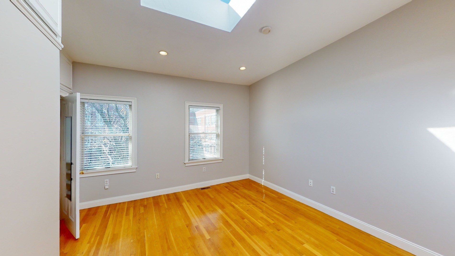 214-216 W 7th St # 2l Property Photo 18