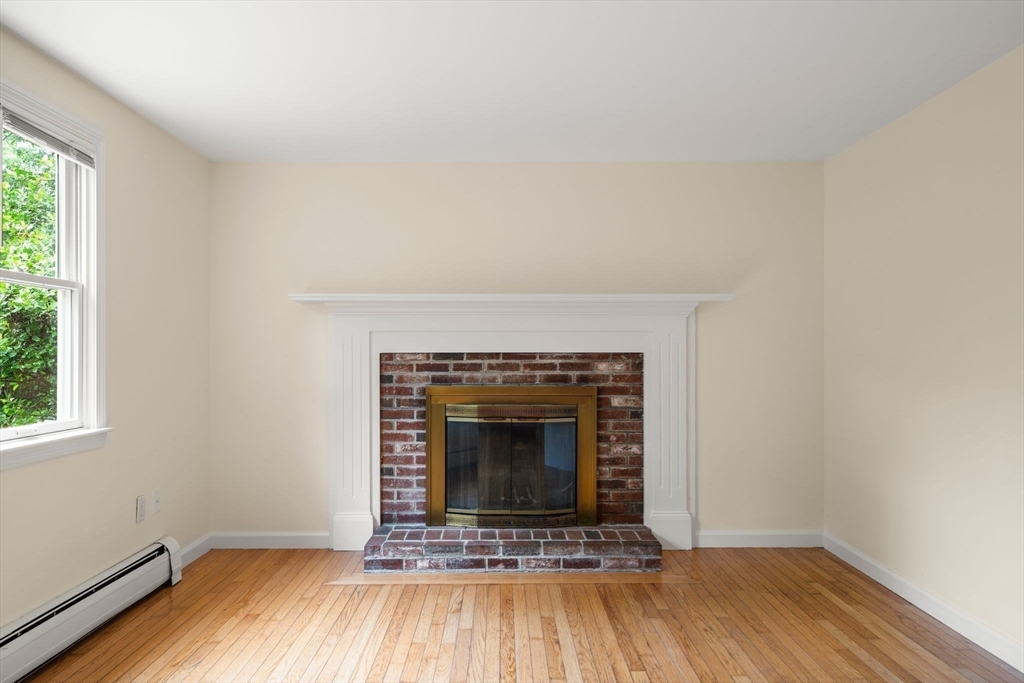 311 Cotuit Rd Property Photo 4