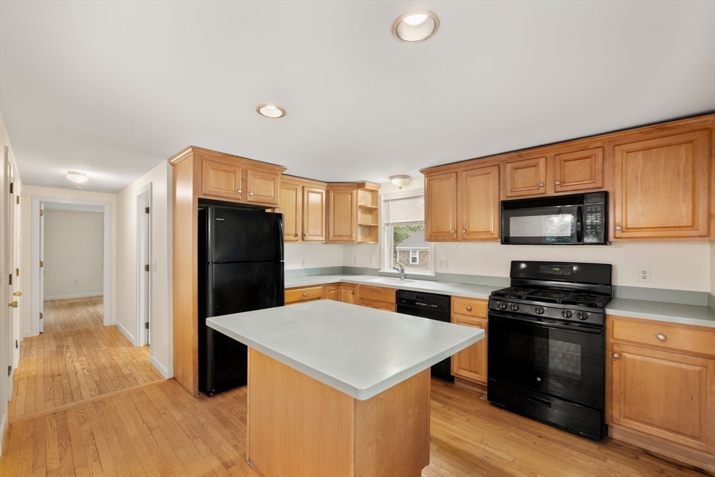 311 Cotuit Rd Property Photo 12