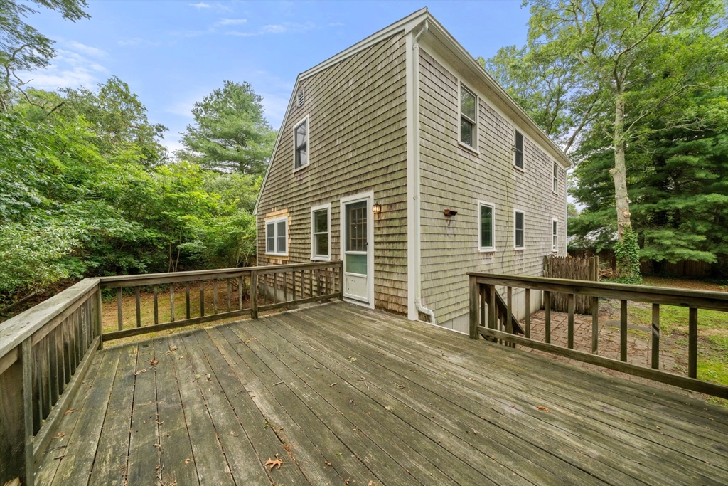 311 Cotuit Rd Property Photo 25