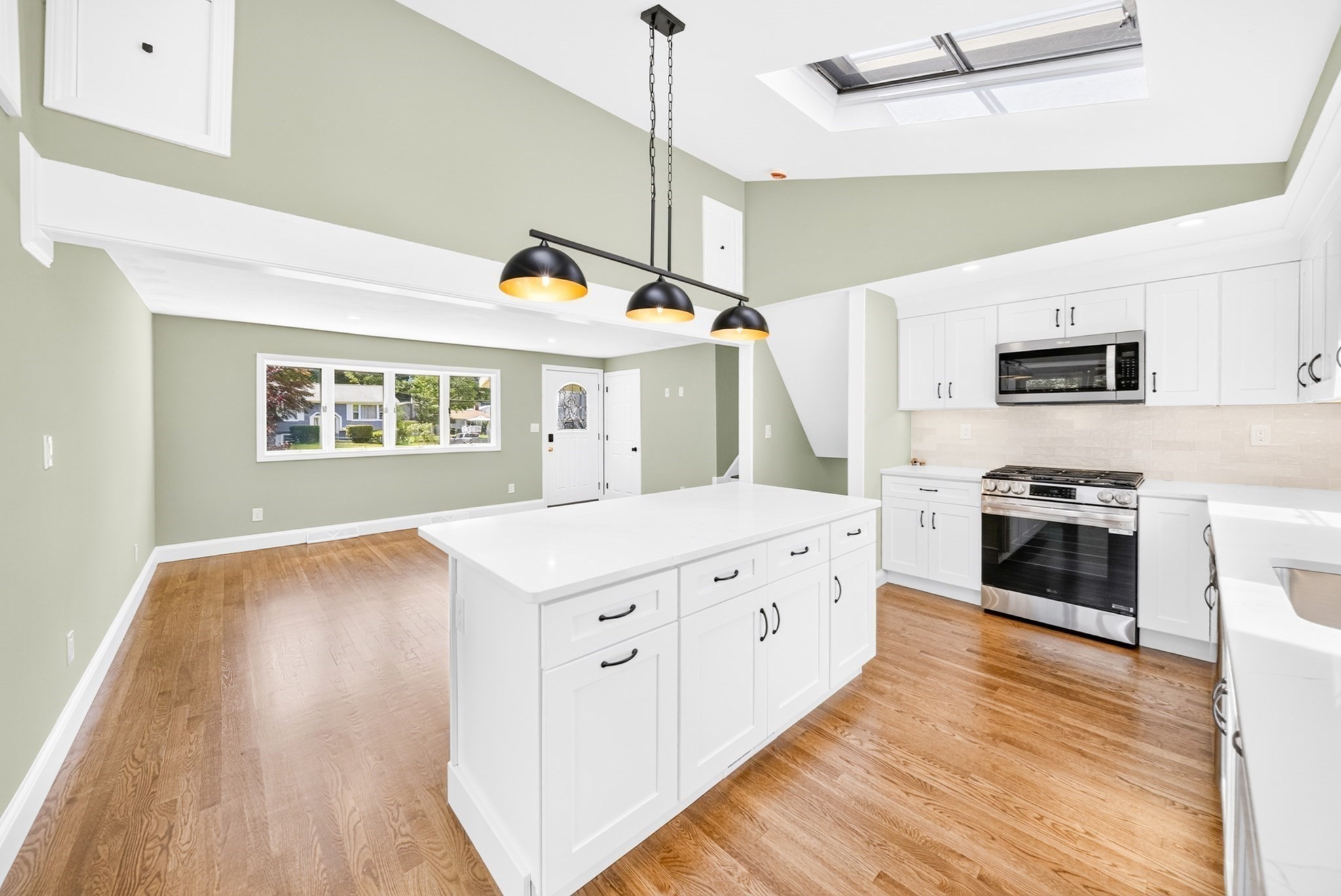 14 Clarence Street Property Photo 6
