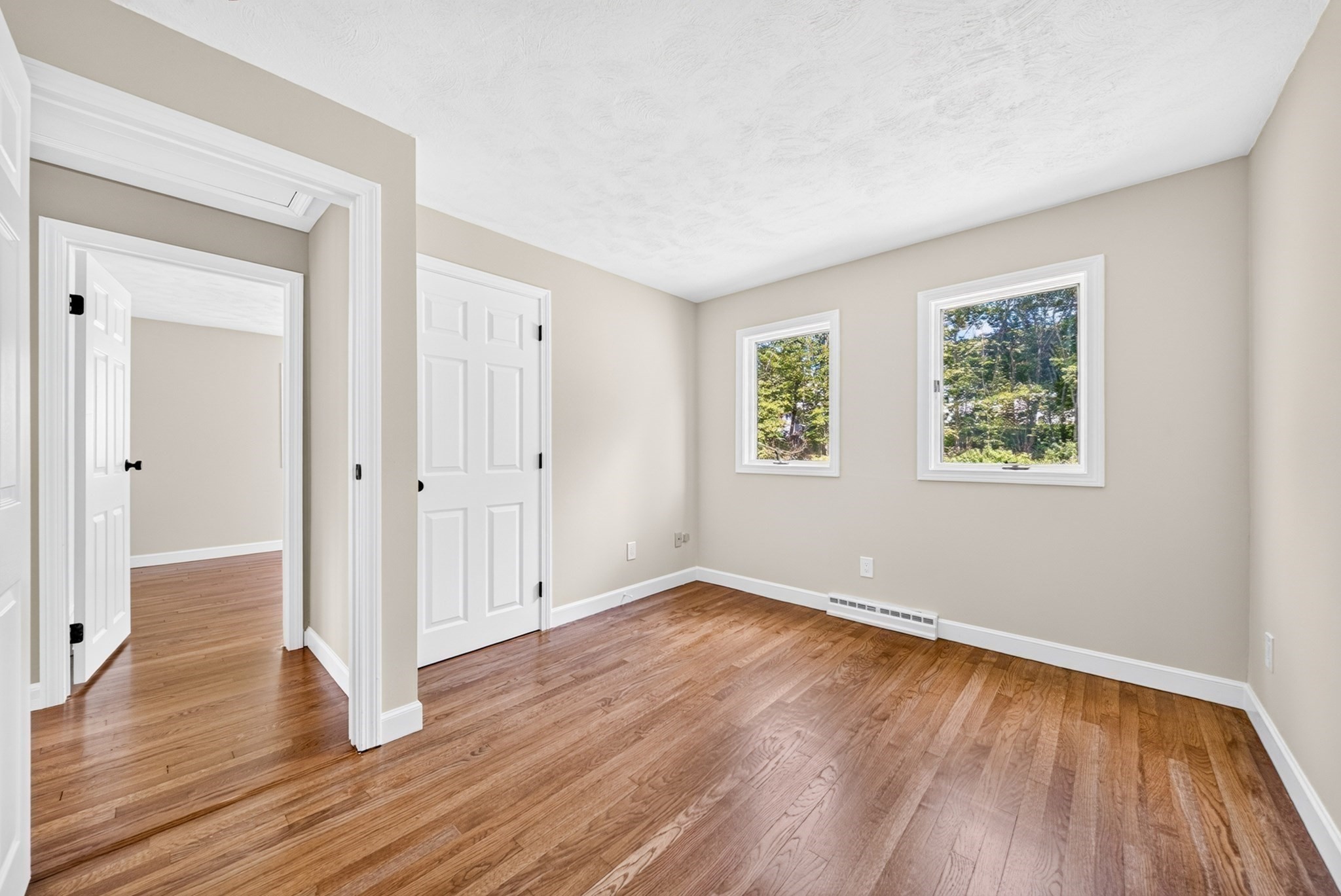 14 Clarence Street Property Photo 20