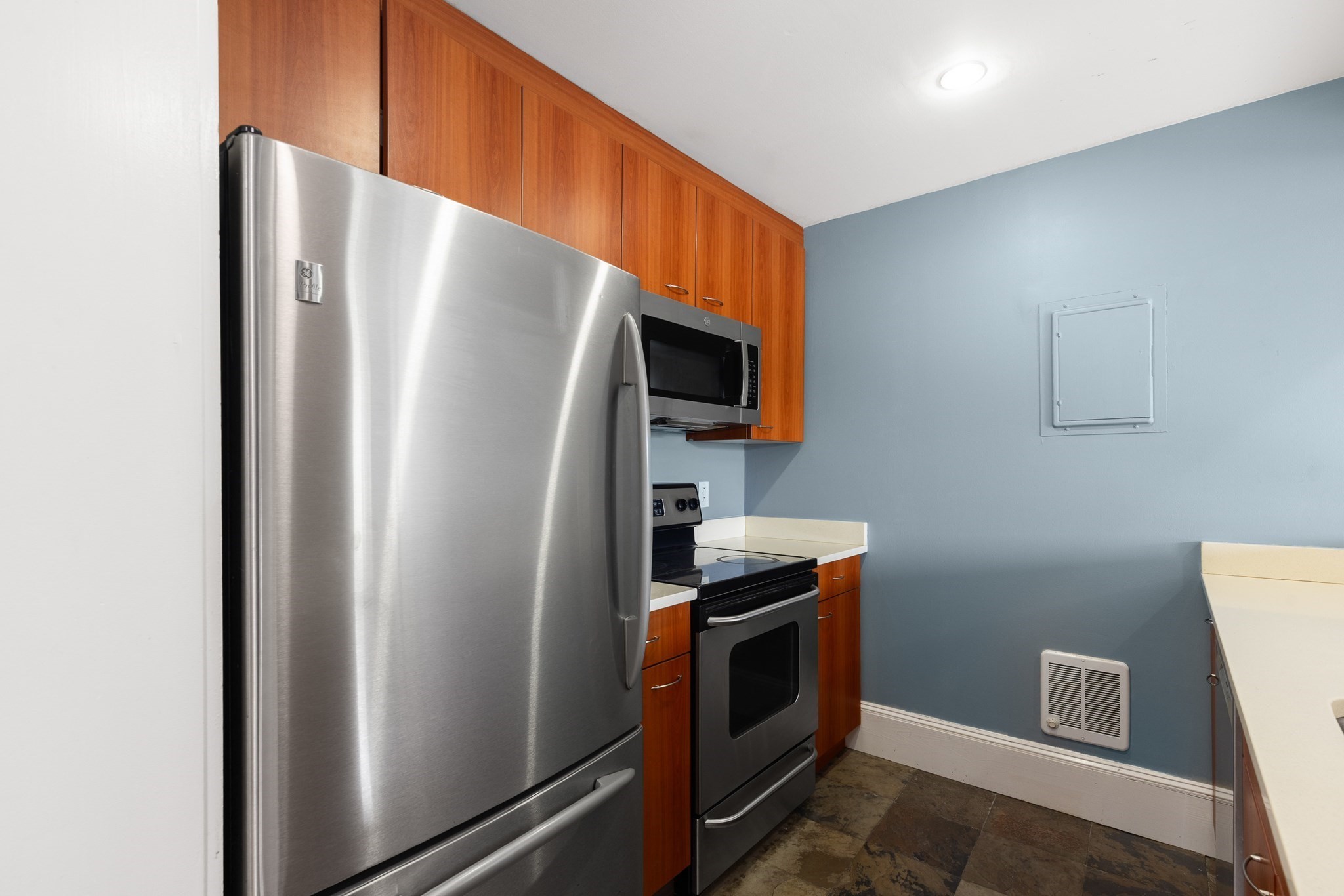 492 Massachusetts Ave # 41 Property Photo 4