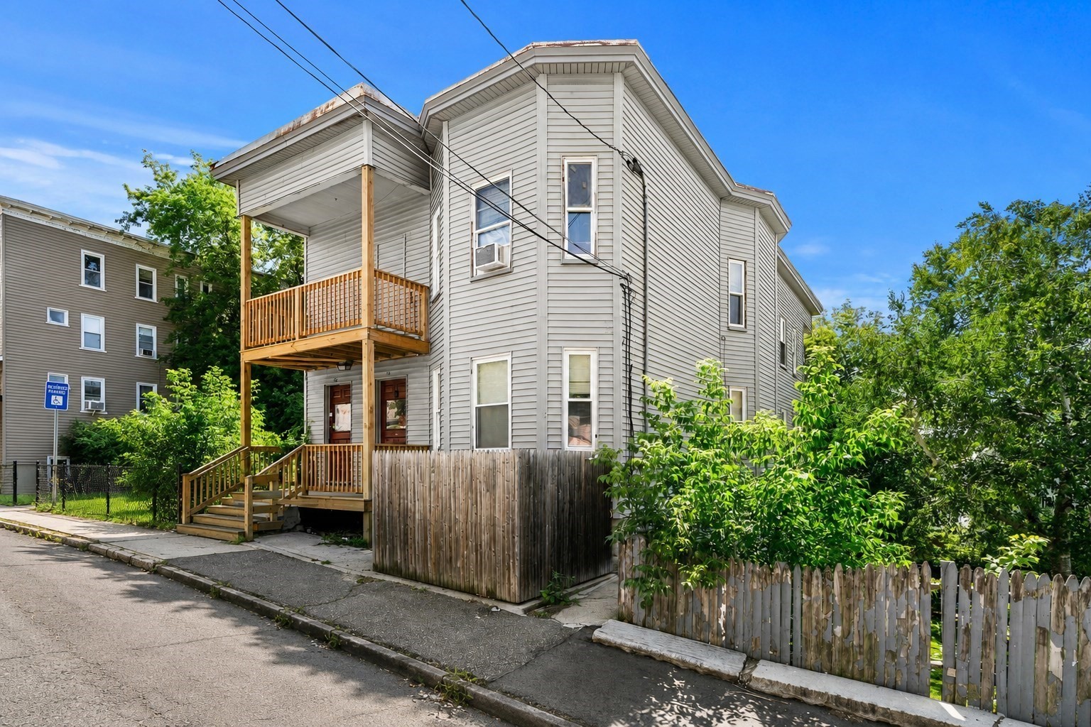 38 Wilson St (38-40) Property Photo 1