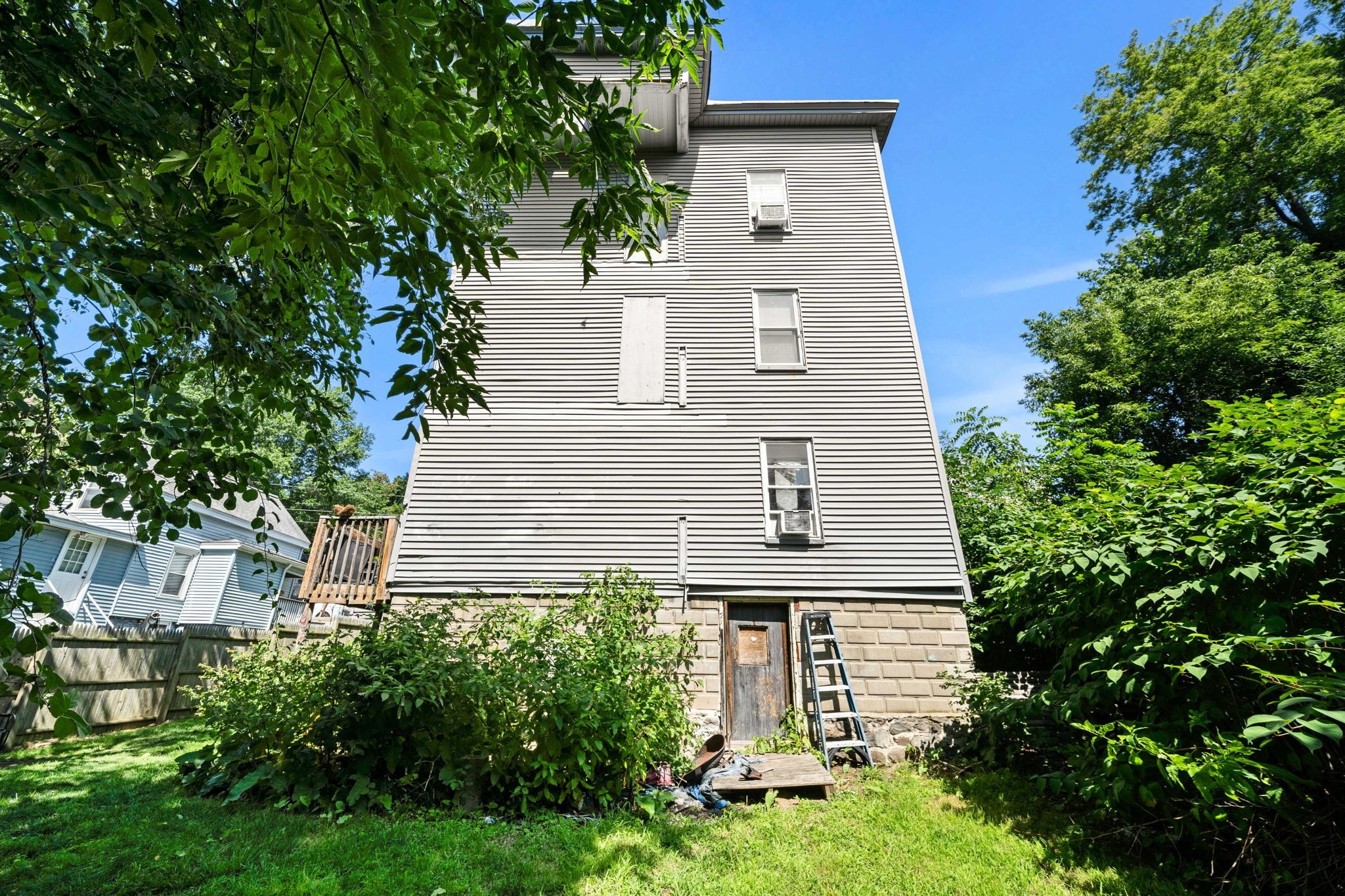 38 Wilson St (38-40) Property Photo 5