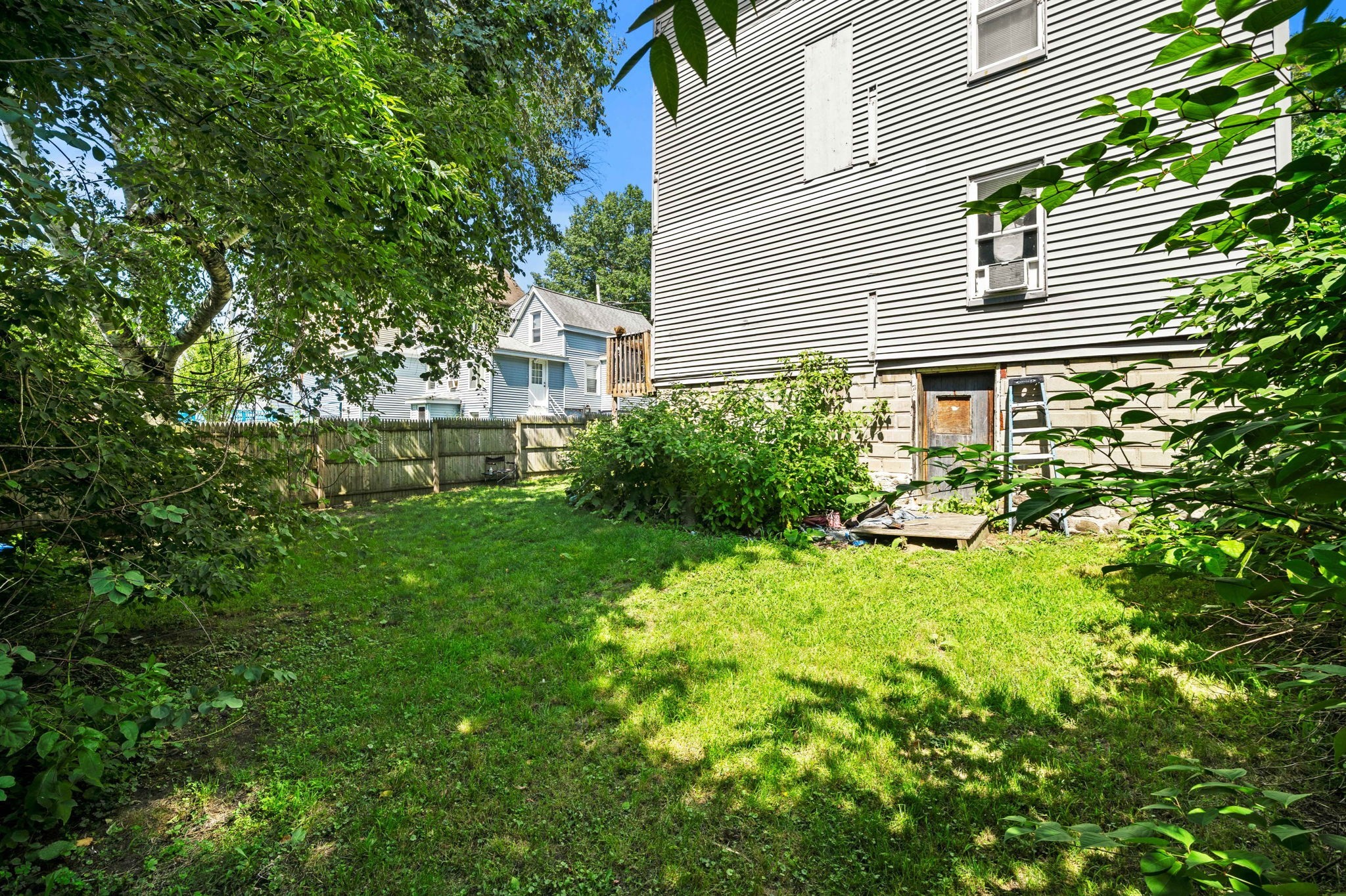 38 Wilson St (38-40) Property Photo 6