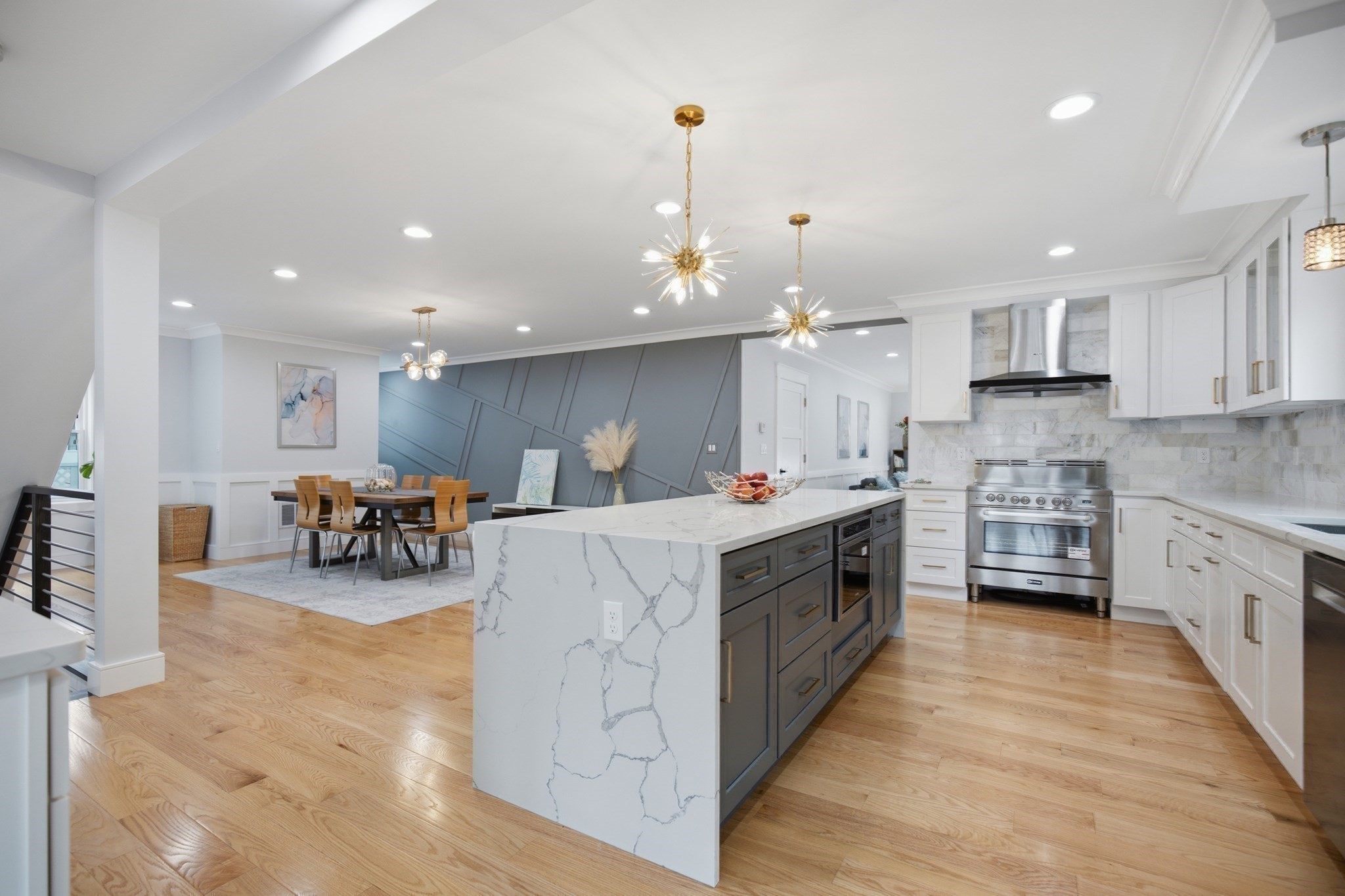 19 Manhattan Ter Property Photo 8