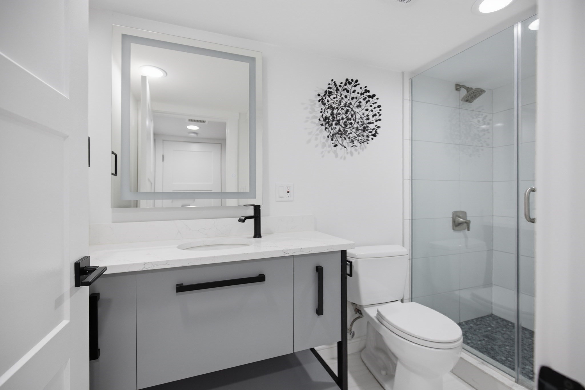 19 Manhattan Ter Property Photo 33