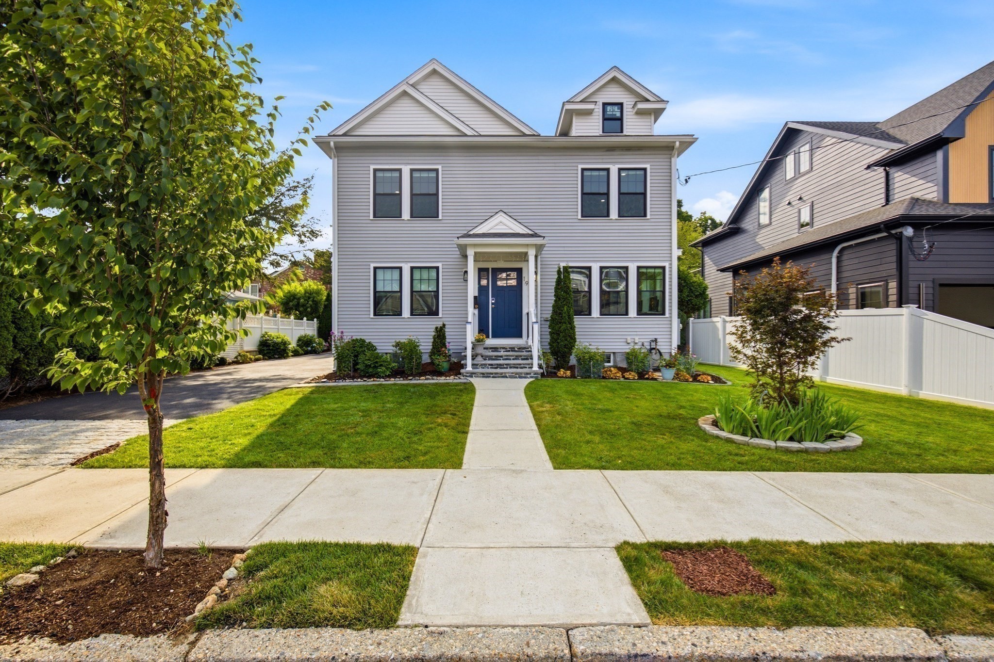 19 Manhattan Ter Property Photo 34
