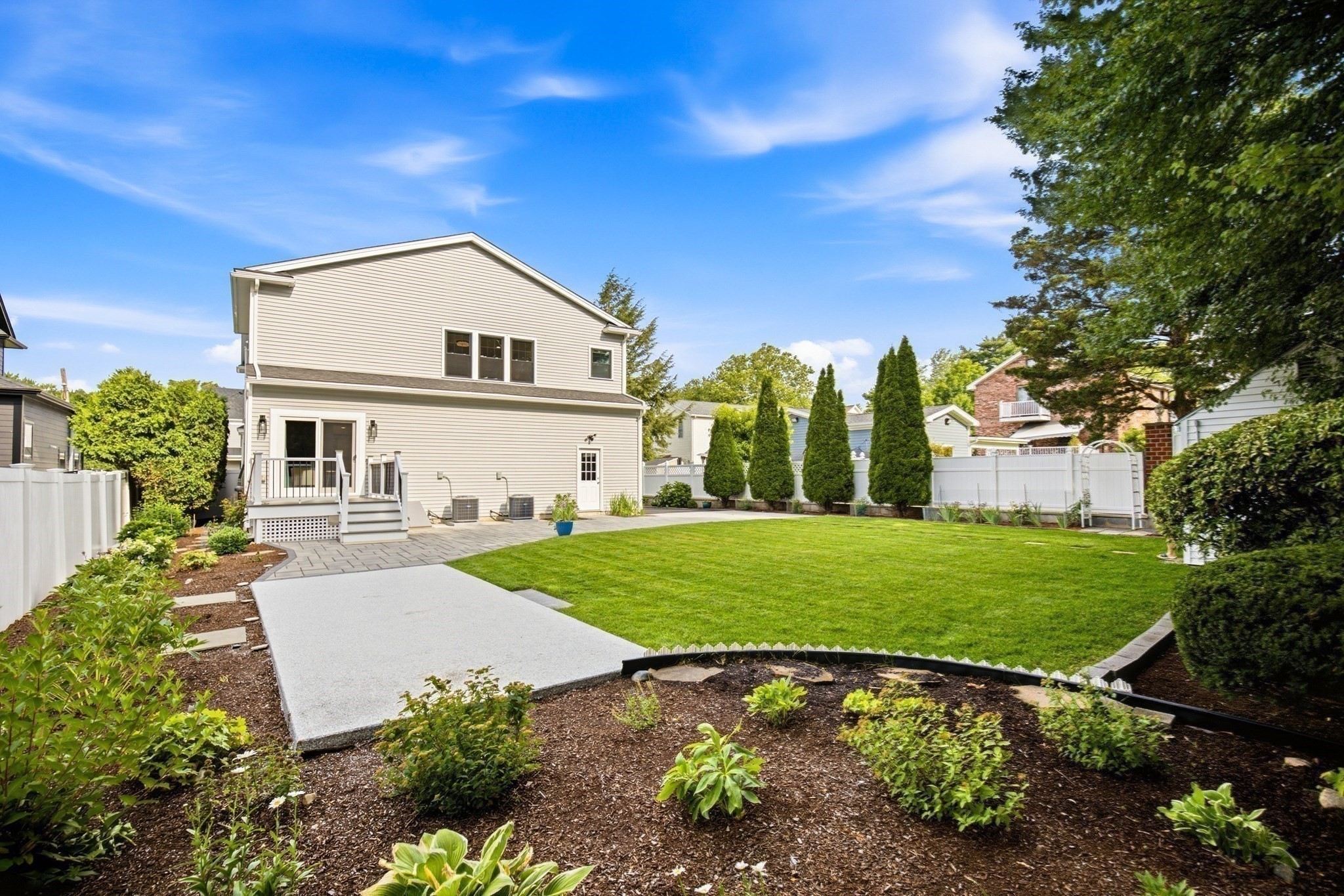 19 Manhattan Ter Property Photo 37