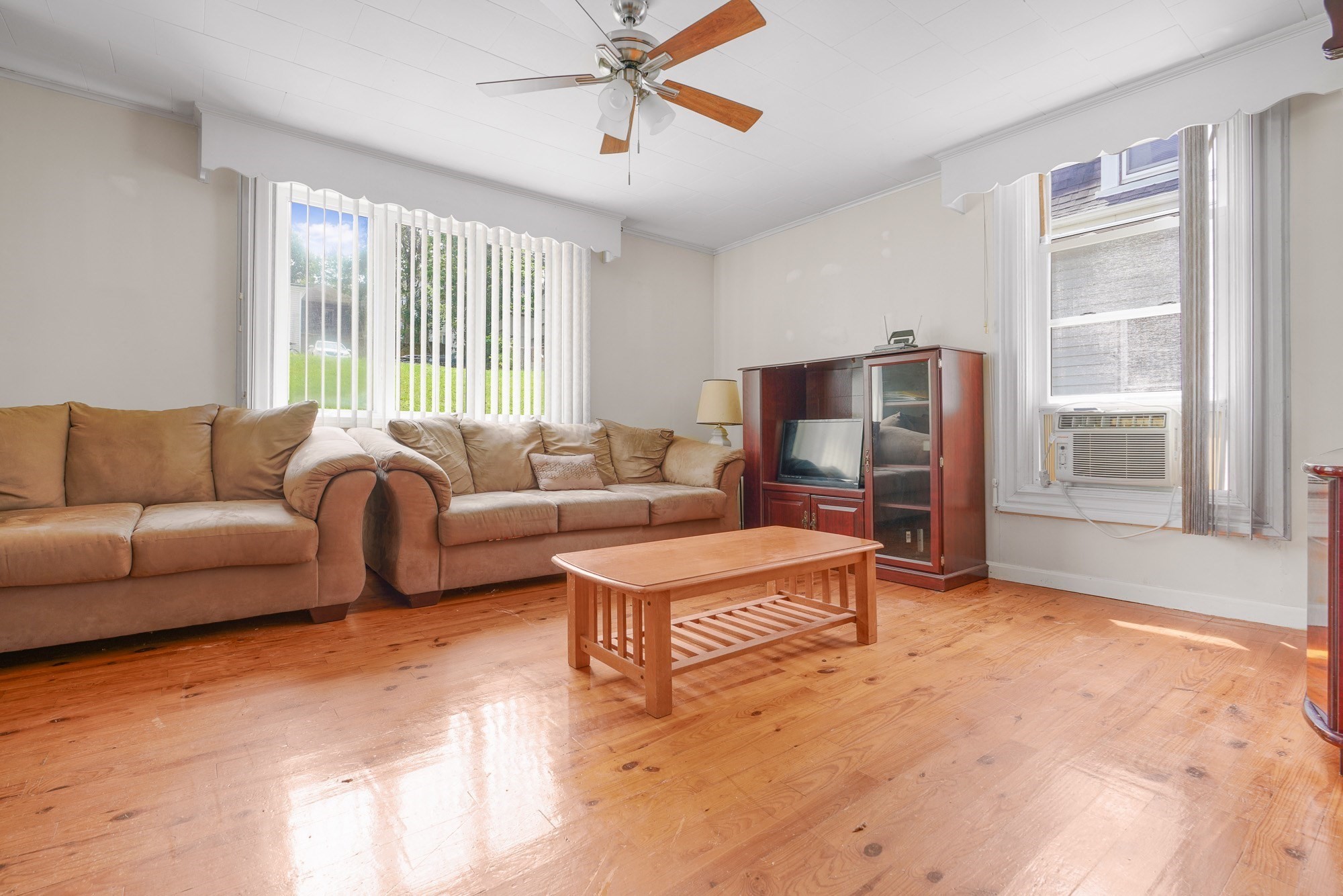 104 School Property Photo 5