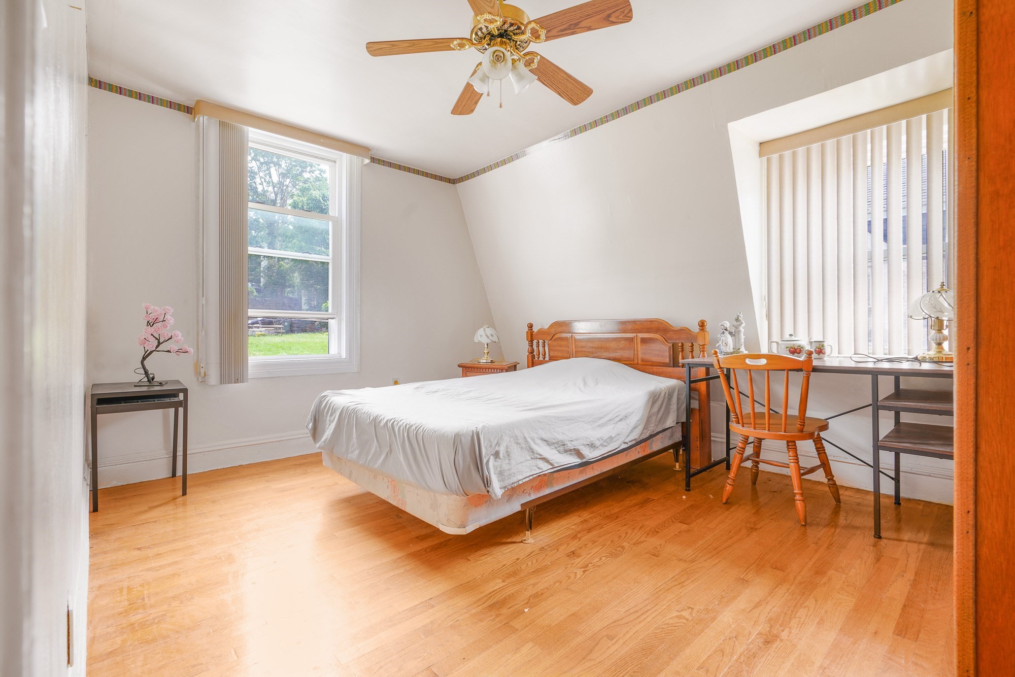 104 School Property Photo 19