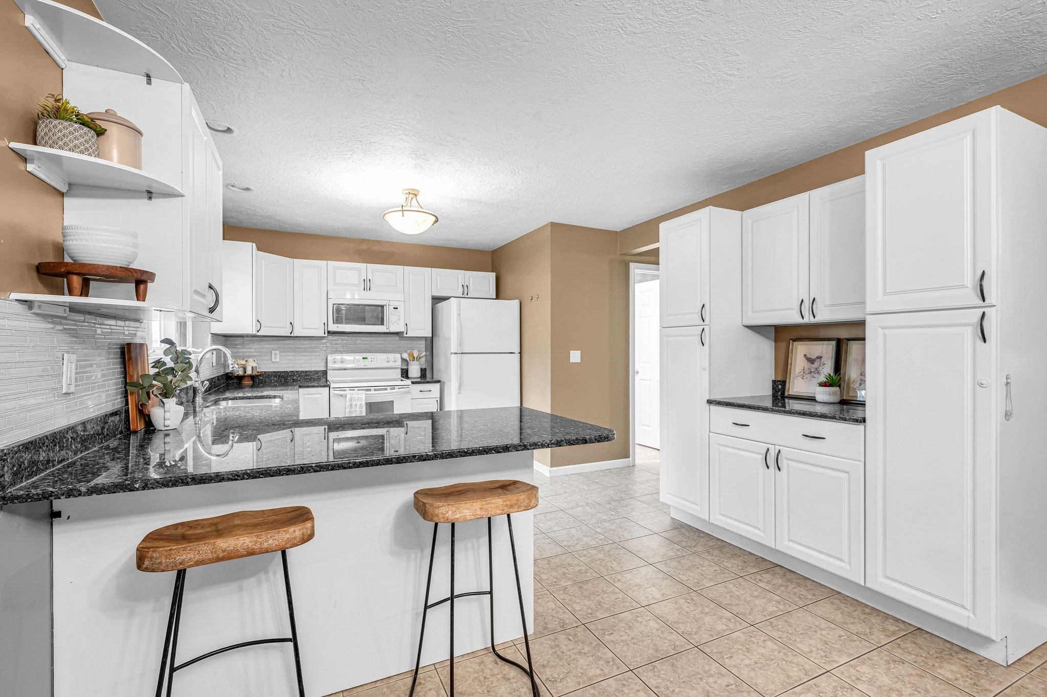 56 Montville St # 56 Property Photo 10