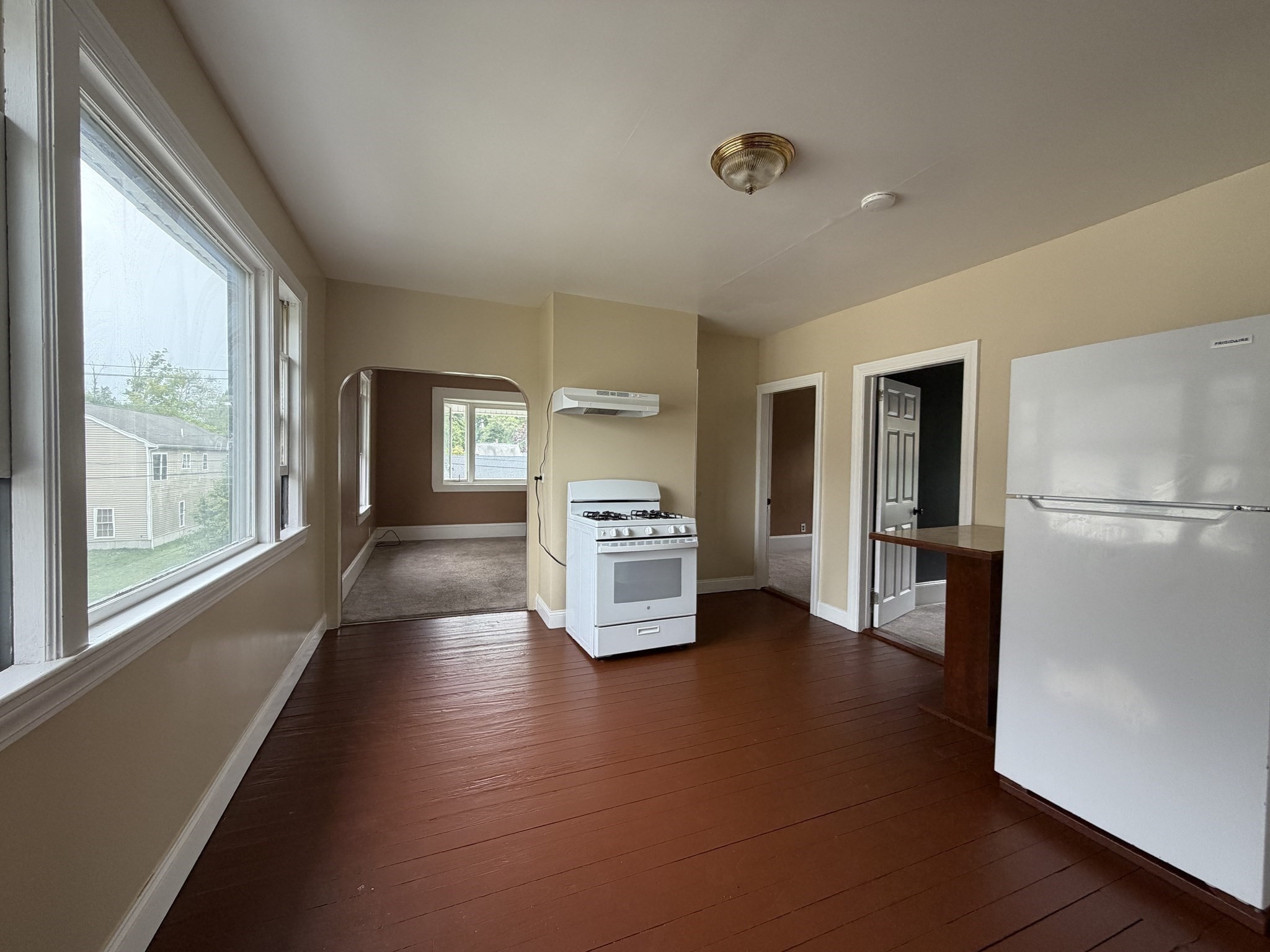 5 Bliss St # 2 Property Photo 8