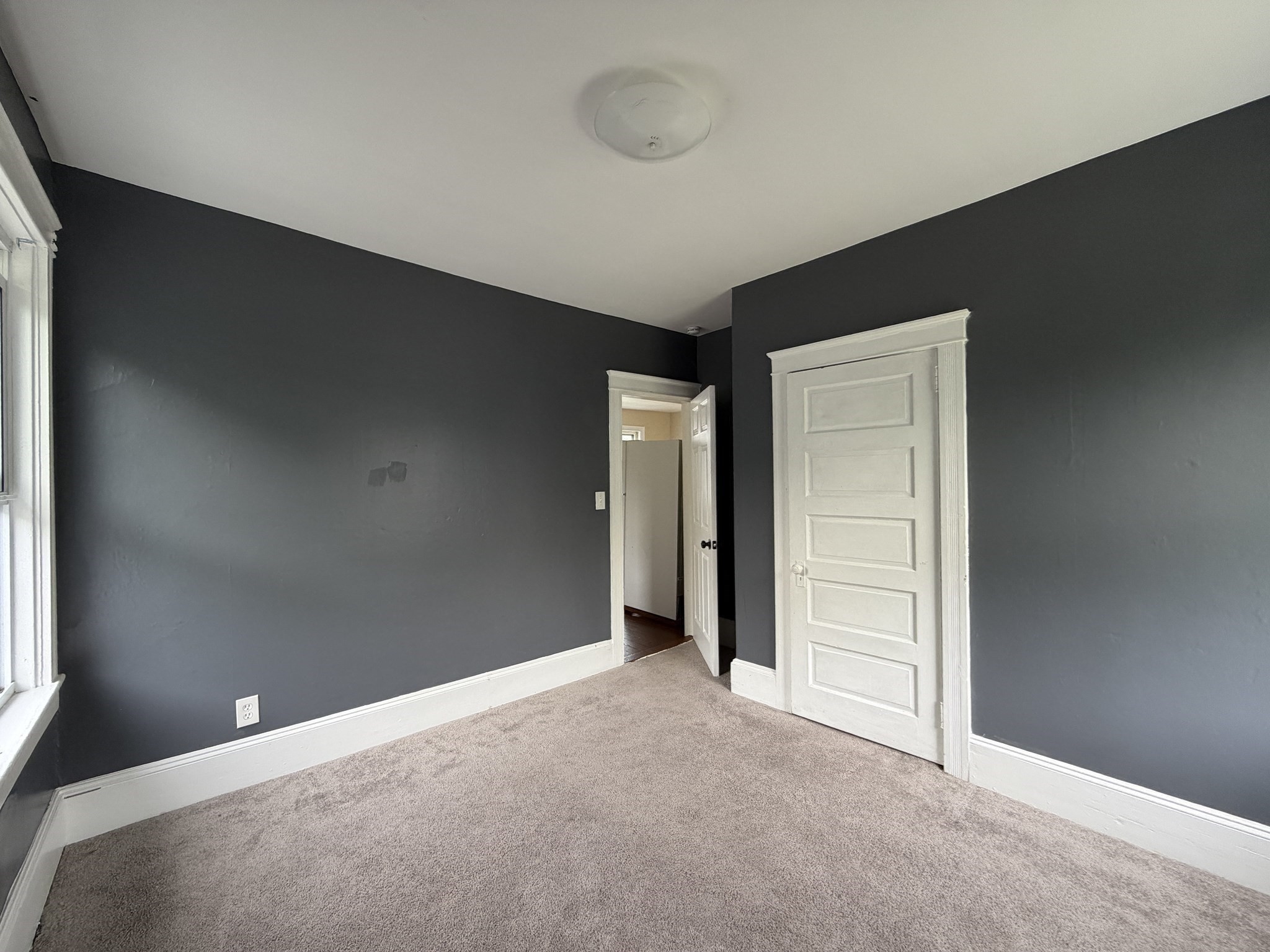 5 Bliss St # 2 Property Photo 13