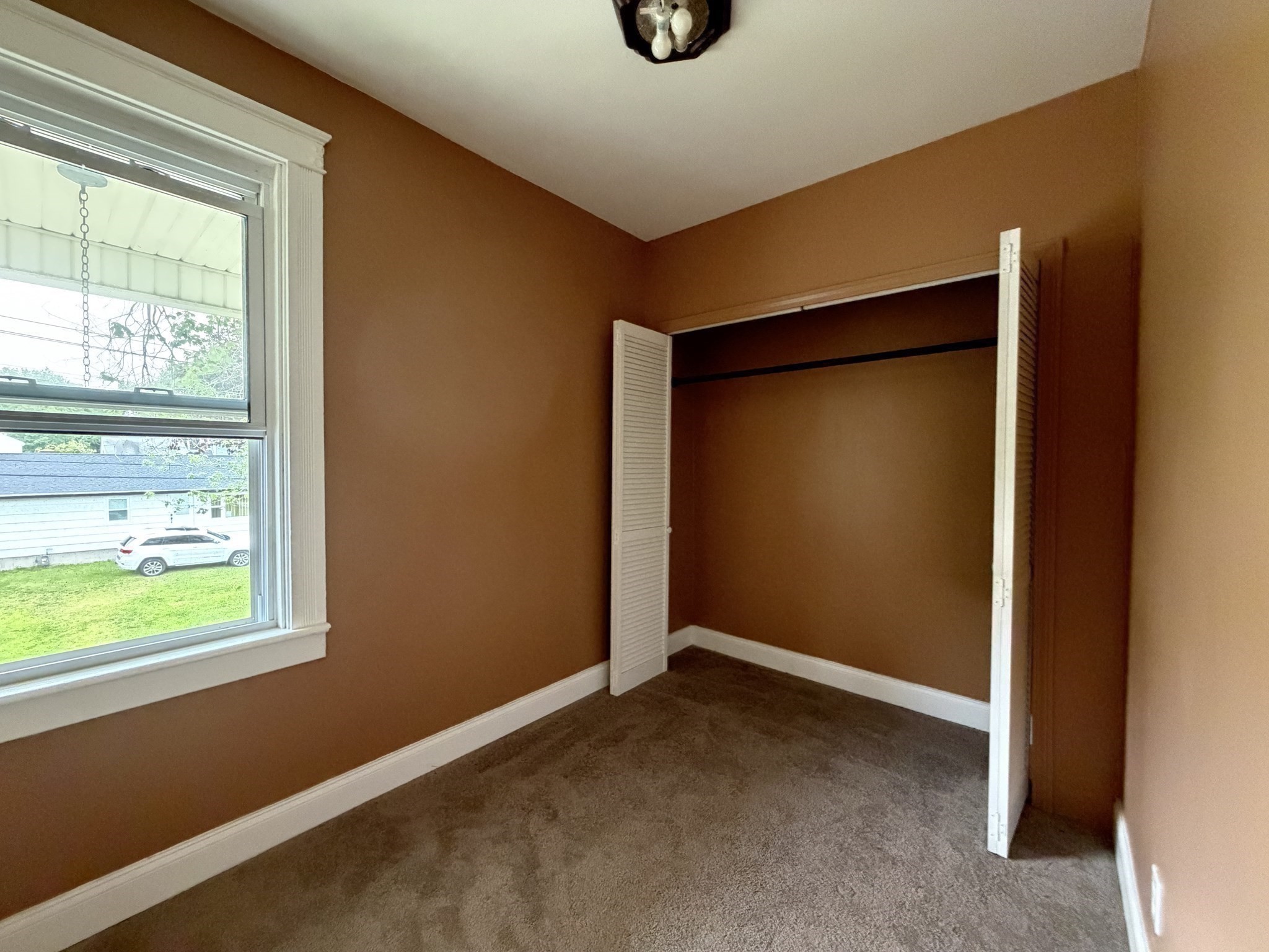 5 Bliss St # 2 Property Photo 17