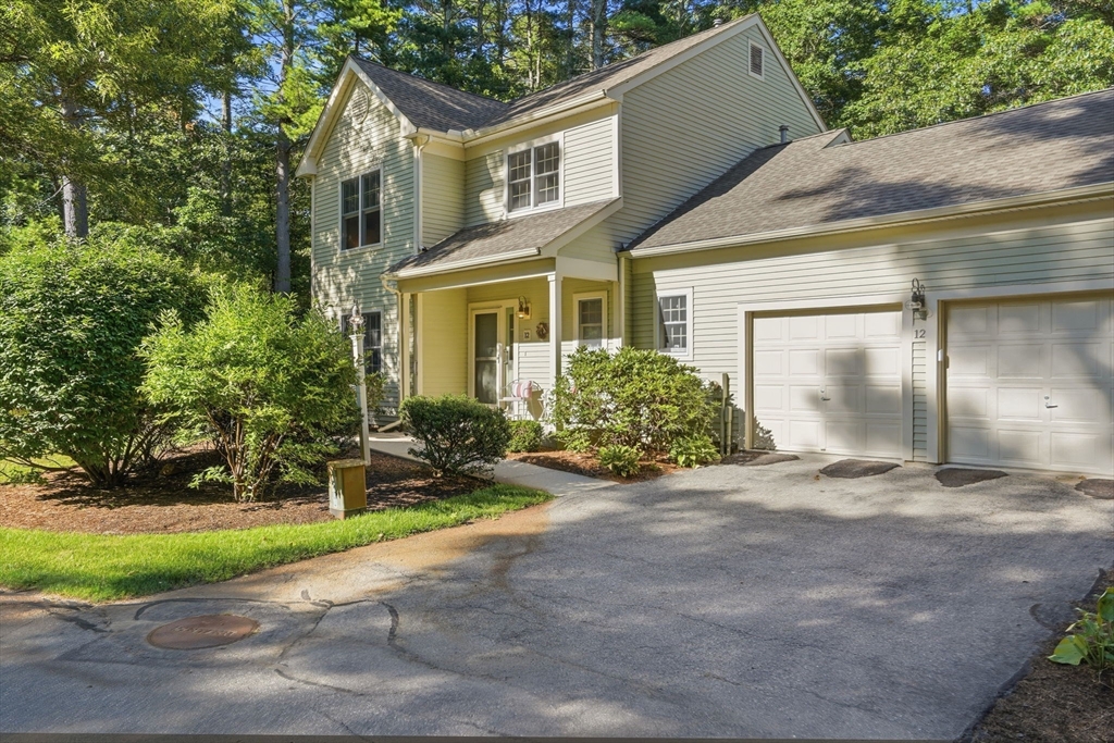 12 Chestnut Ln # 12