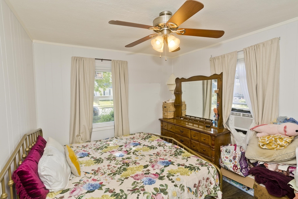 39 Seymour Ave Property Photo 10