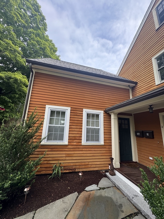 3a Avon St # A Property Photo 3