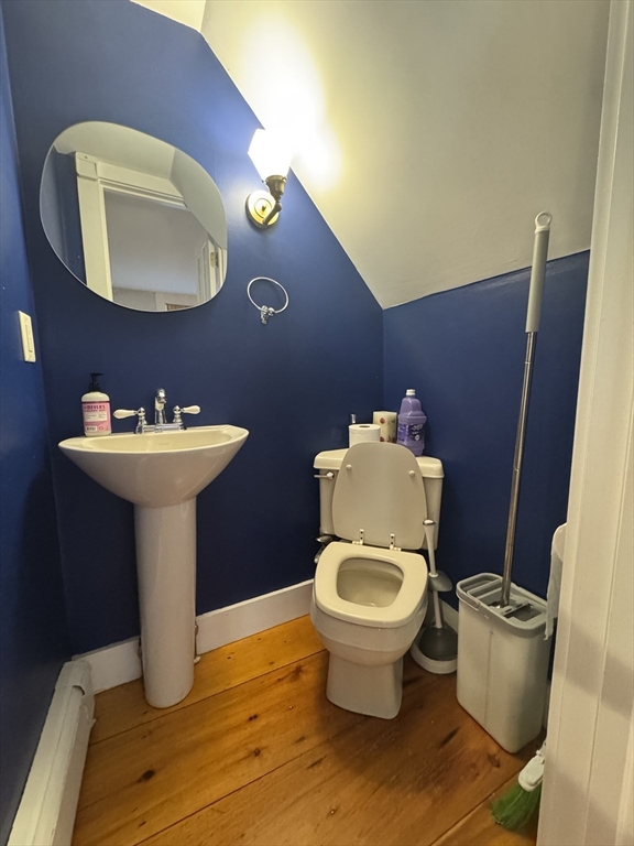3a Avon St # A Property Photo 9