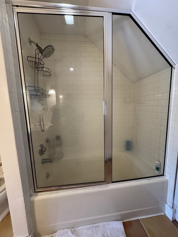 3a Avon St # A Property Photo 14